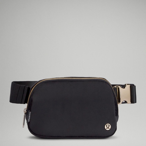 Lululemon Everywhere Belt Bag 1L Velour (Black & Gold) - Picture 1 of 5